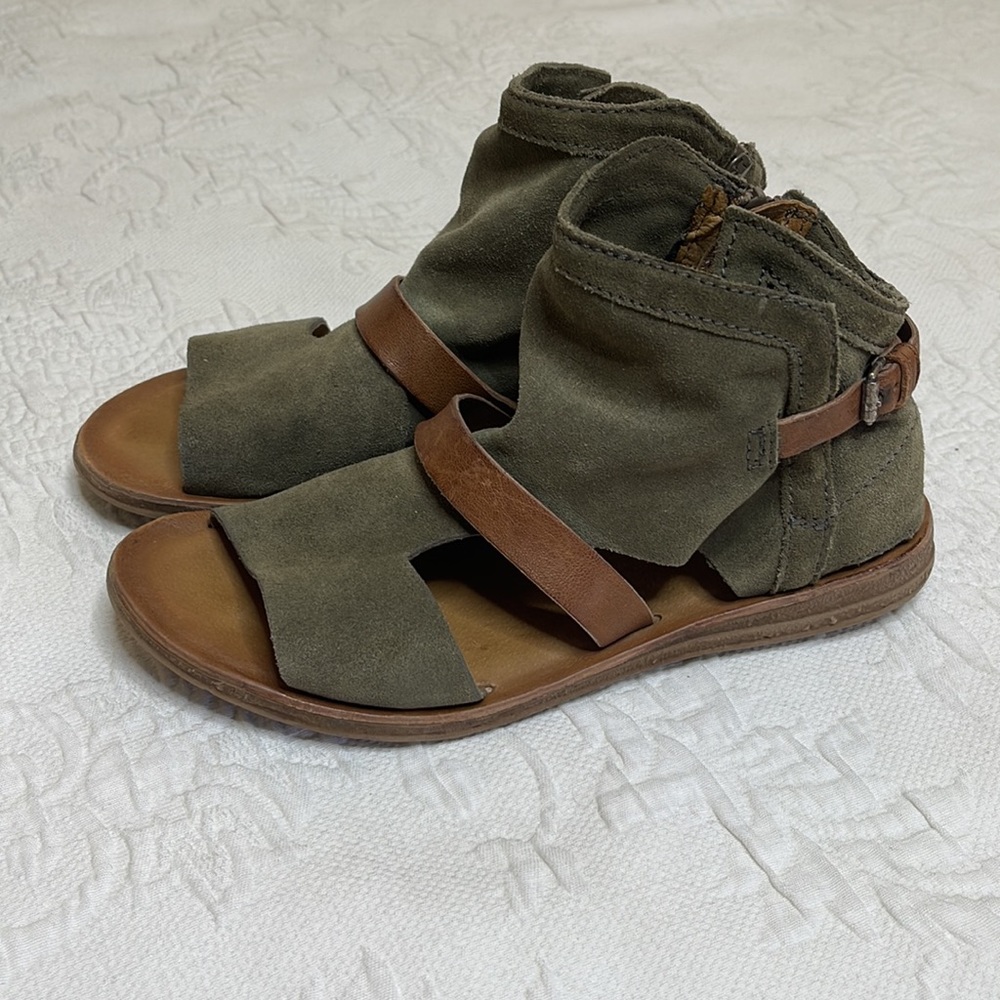 Miz Mooz Finney Gladiator Sandals Flats Shoes Green Suede Leather 40 US 9.5 - Picture 4 of 9